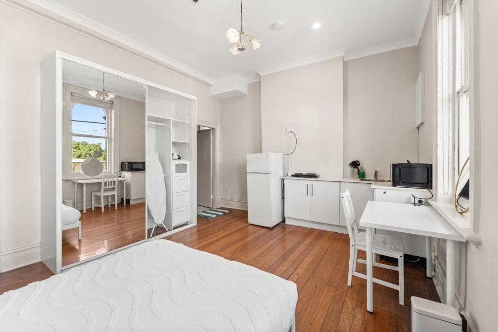 Superior Double Room (Ensuite) room preview