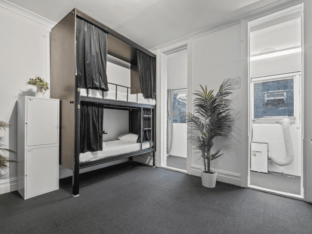 Private Room for 2 Beds Shared room preview