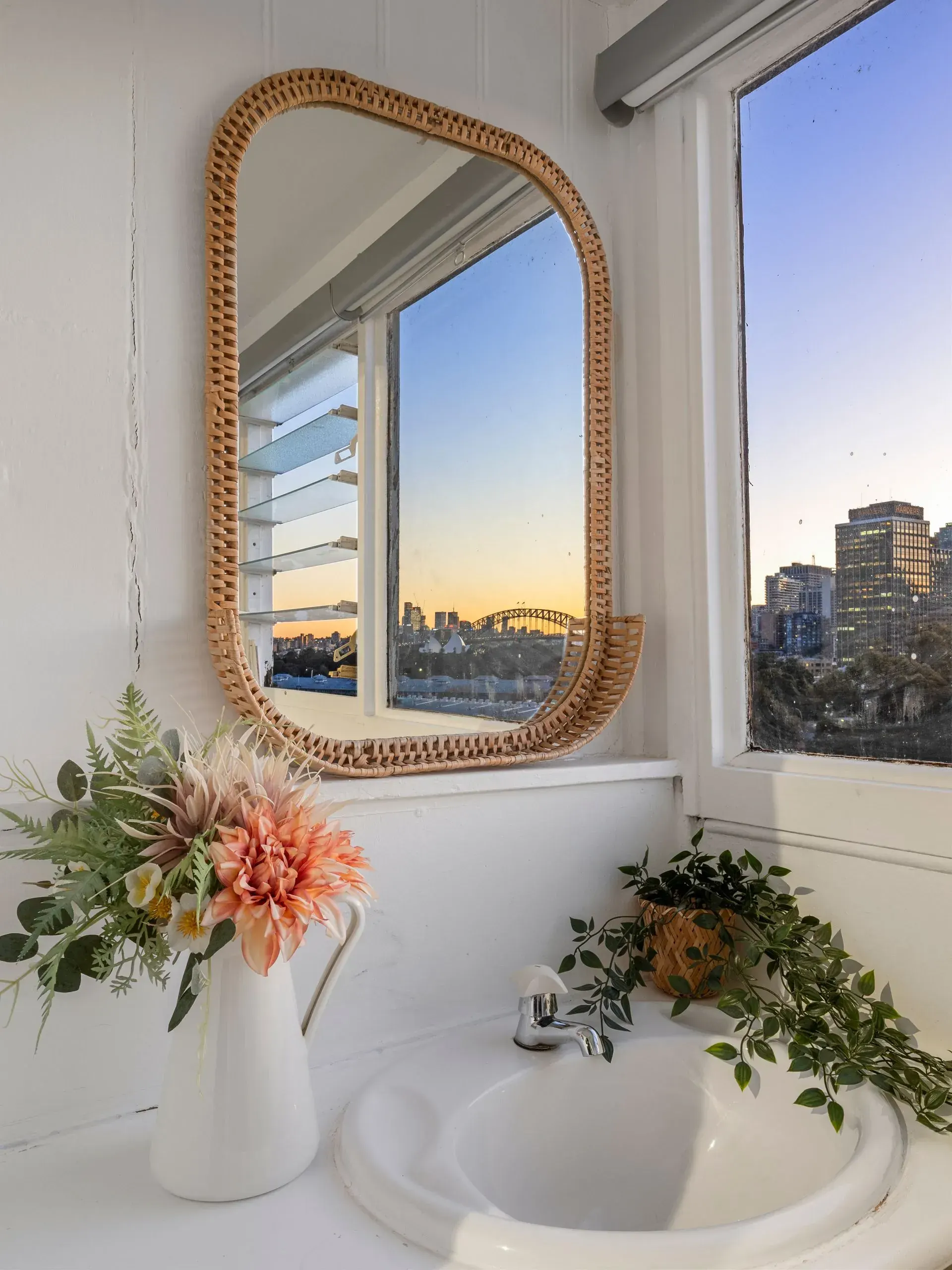 Azzurro Pod Hotel - Potts Point — Potts Point NSW 2011